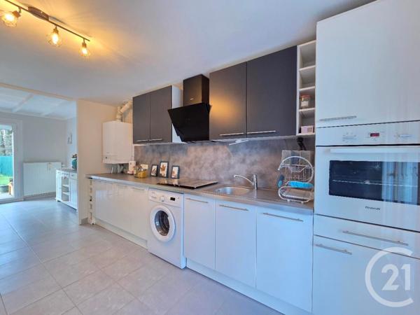 Maison à vendre  4 pièces - 85 m2 ST PIERRE LES NEMOURS - 77