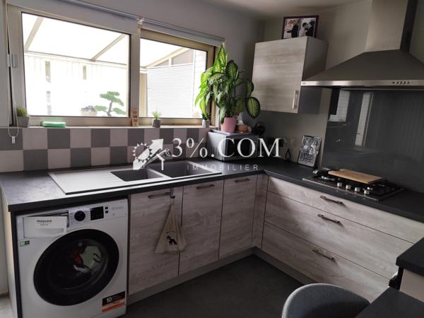 Maison 5 pièce(s) 2 chambre(s) 80 m²