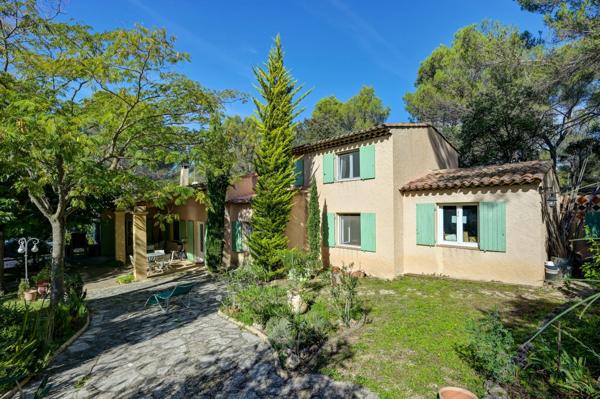 Vente Maison de luxe Aix-en-Provence 5 Pièces 220 m²