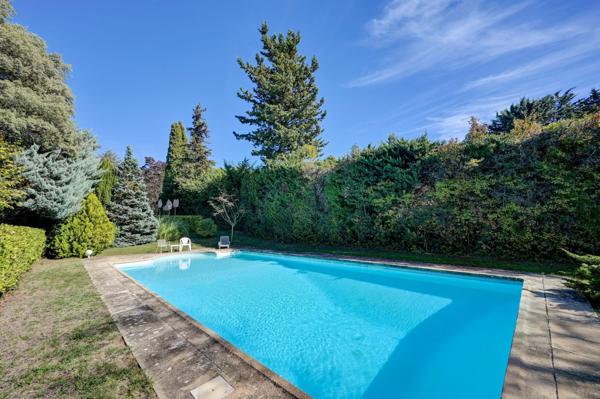 Vente Maison de luxe Aix-en-Provence 5 Pièces 220 m²