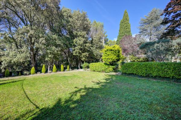 Vente Maison de luxe Aix-en-Provence 5 Pièces 220 m²