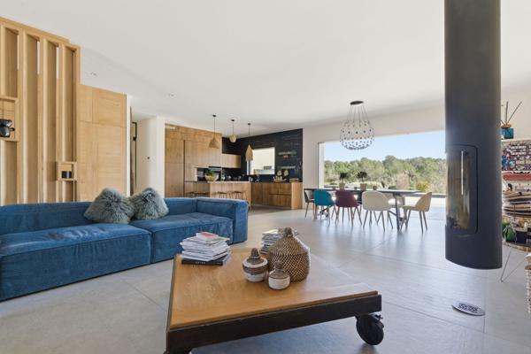 Vente Maison de luxe Aix-en-Provence 5 Pièces 260 m²