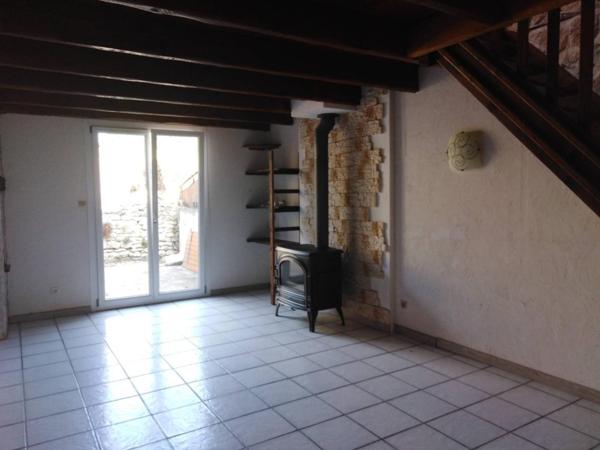 maison de 220 m2 4 chambres 7 pièces plus un appartement de 58 m2 sur 800 m2 de terrain