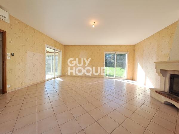 MAISON À VENDRE DE 6 PIÈCES DE 160,00 M²