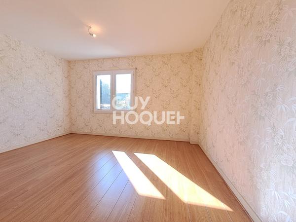 MAISON À VENDRE DE 6 PIÈCES DE 160,00 M²