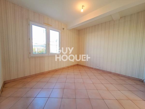 MAISON À VENDRE DE 6 PIÈCES DE 160,00 M²