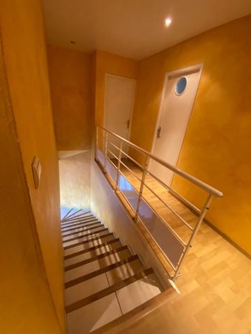 MAISON FAMILIALE imaginée par D. Rougé, Architecte