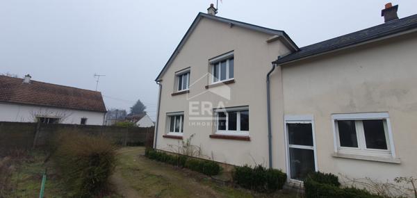 Rare  proche centre Bourg de Saint Denis en Val maison ancienne