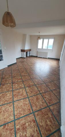 Rare  proche centre Bourg de Saint Denis en Val maison ancienne