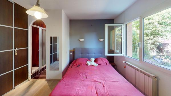 SAINT PAUL LES DAX Maison 6 pièces 140 m² piscine