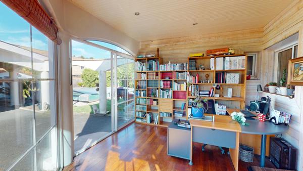 SAINT PAUL LES DAX Maison 6 pièces 140 m² piscine