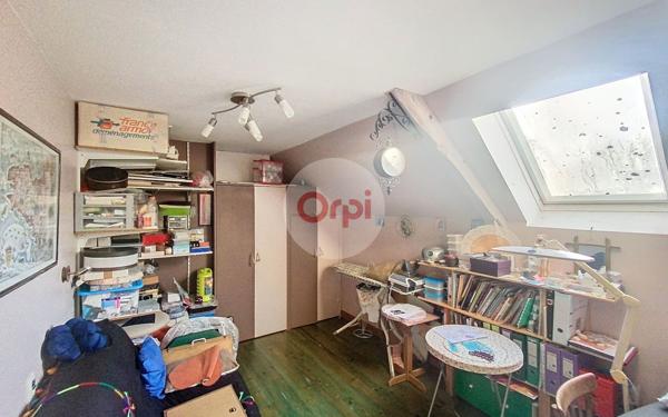 Maison à vendre    5 pièces • 234 m2 Berric