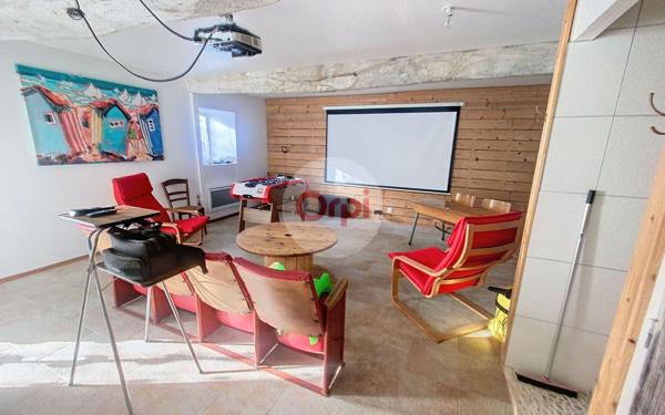 Maison à vendre    5 pièces • 234 m2 Berric