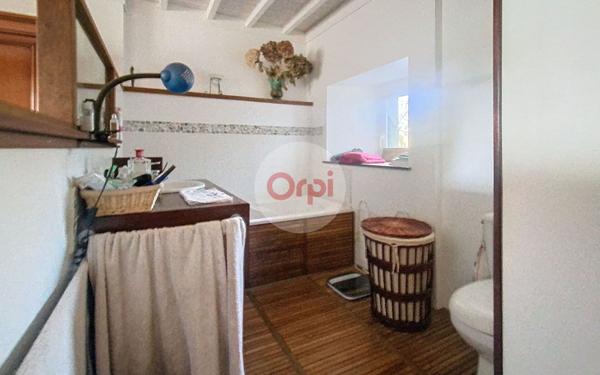 Maison à vendre    5 pièces • 234 m2 Berric