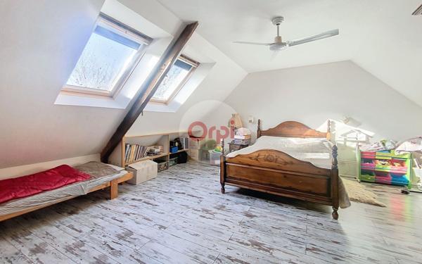 Maison à vendre    5 pièces • 234 m2 Berric