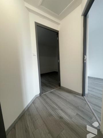 Une maison semi mitoyenne à usage d’habitation