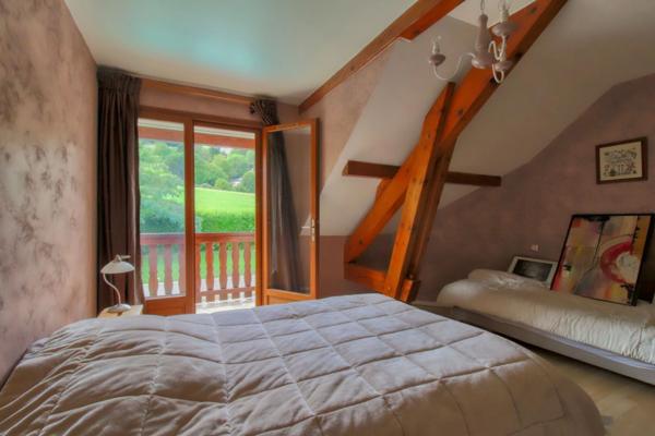 Élégance intemporelle pour cette propriété de prestige à Barberaz