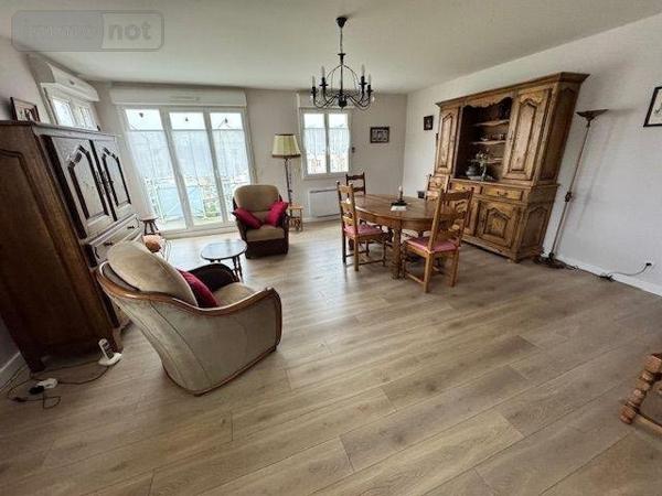 Appartement à vendre à Saint-André-lez-Lille dans le Nord (59350), ref : LC889