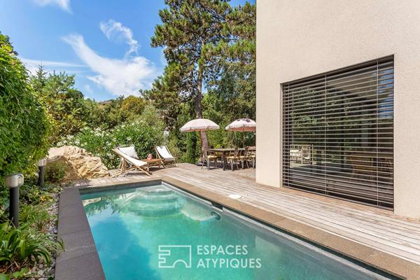 Maison contemporaine dans un écrin végétal