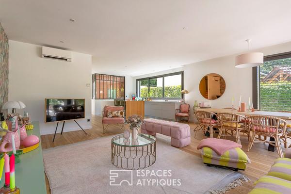 Maison contemporaine dans un écrin végétal