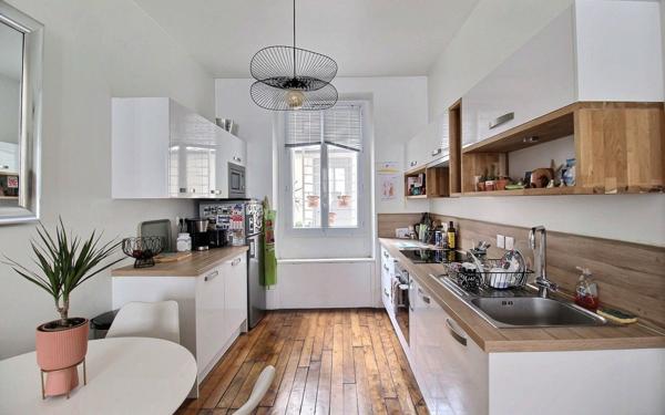 Appartement à vendre    2 pièces • 44 m2 Clichy