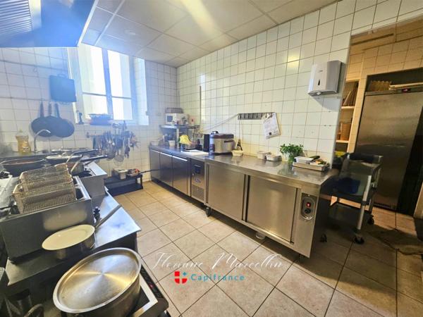 À VENDRE – Fonds de commerce Restaurant / Bar – 400 m² – Cluses (74300)