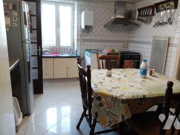 maison individuelle avec terrain attenant de 215 m²