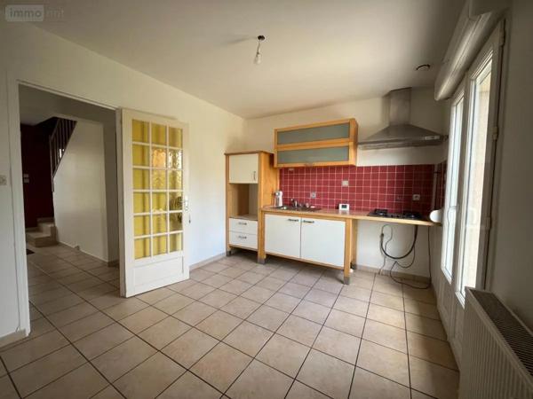 Location - Maison Cormontreuil 51350 7 pièces 166 m 2 1080 m 2