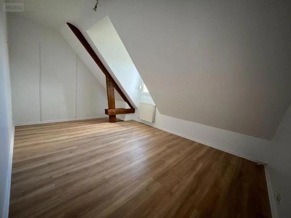 Location - Maison Cormontreuil 51350 7 pièces 166 m 2 1080 m 2