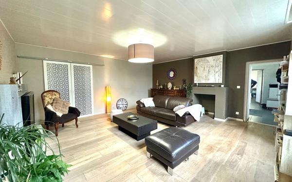 Maison à vendre    6 pièces •  Langon