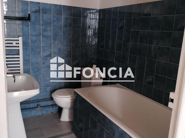 Location Studio 21.2 m² - 18 RUE D'AMOUR Agen 47000