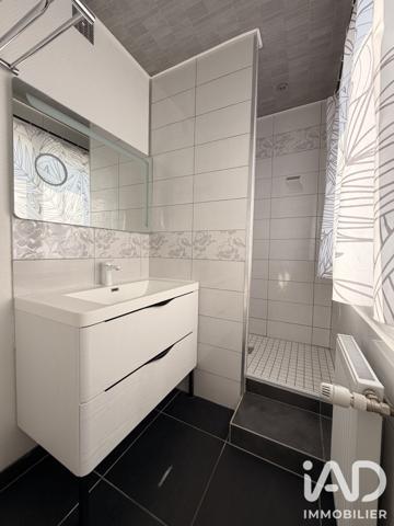 Appartement à vendre 2 pièces 46 m² Saint-Julien-les-Villas