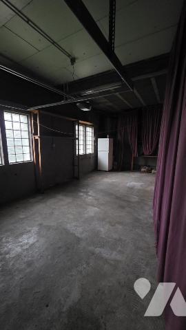 Appartement à avec cour et garage