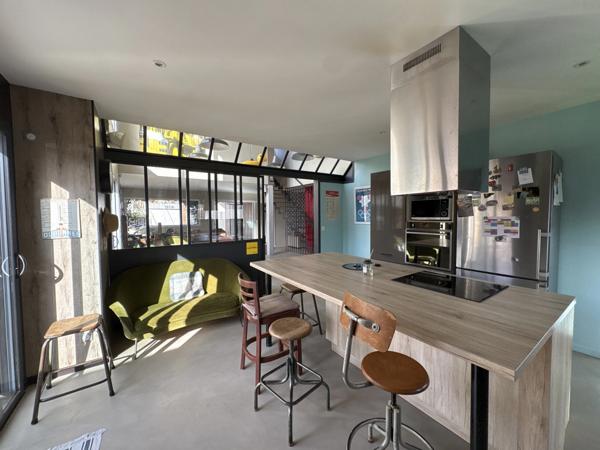 Maison à vendre 7 pièces SAINT MEDARD EN JALLES (33)