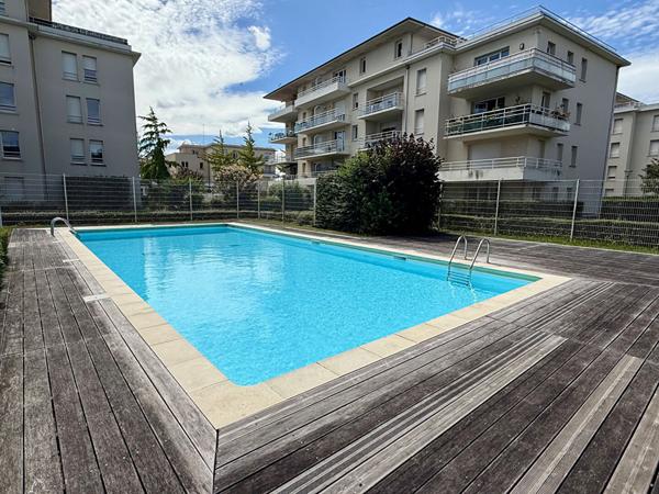 T2 avec balcon dans résidence sécurisée avec piscine à Caen