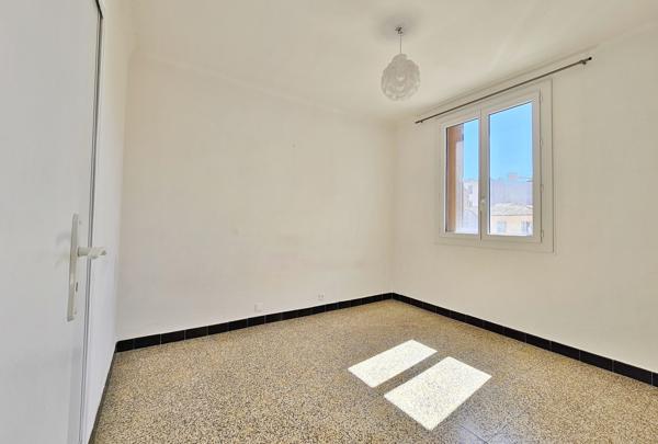 AJACCIO Saint Jean - joli T3 traversant  Ajaccio (20090)