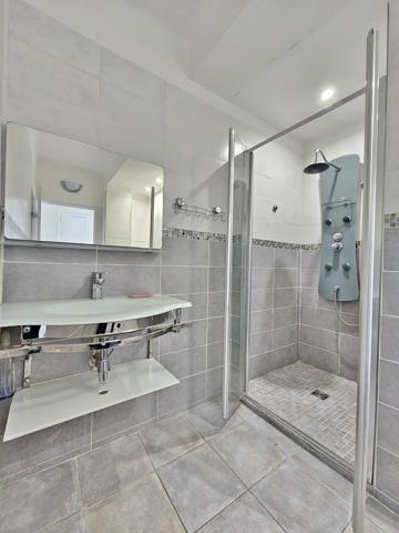 AJACCIO Saint Jean - joli T3 traversant  Ajaccio (20090)