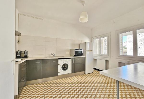 AJACCIO Saint Jean - joli T3 traversant  Ajaccio (20090)