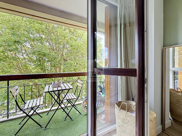 Appartement A vendre à Suresnes 3 pièce(s) 61.6 m2