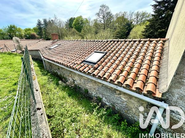 Maison à vendre 6 pièces 99,27 m² Le Poiré-sur-Vie