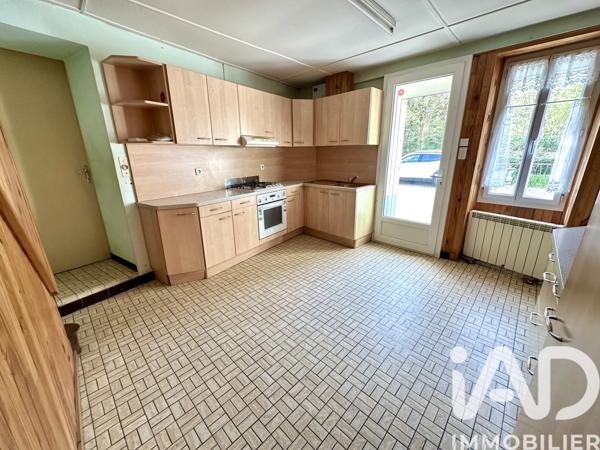 Maison à vendre 6 pièces 99,27 m² Le Poiré-sur-Vie