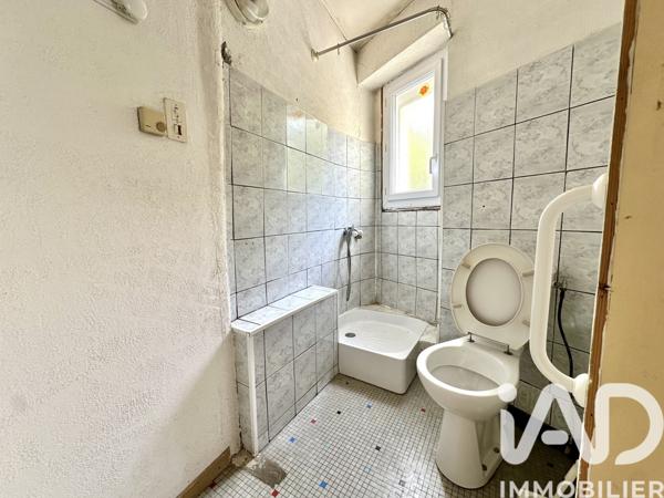 Maison à vendre 6 pièces 99,27 m² Le Poiré-sur-Vie
