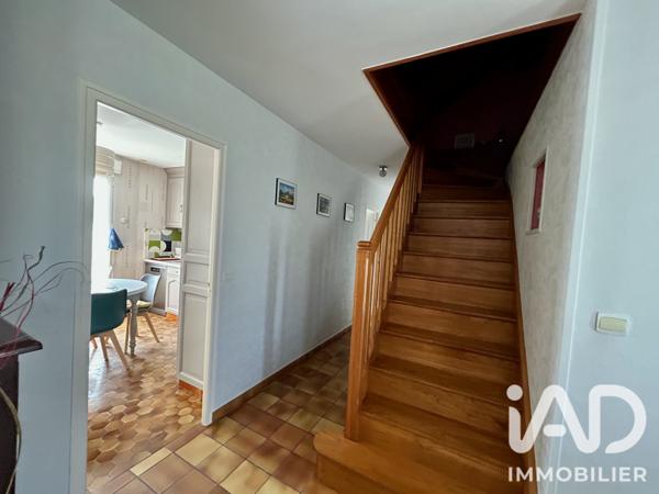Maison à vendre 5 pièces 138 m² Brain-sur-Allonnes