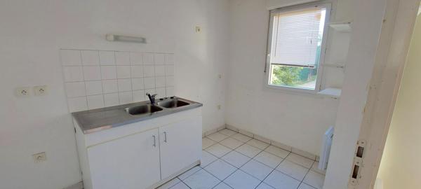 PAMIERS - MAISON T3 AVEC JARDINET ET PLACE DE PARKING PRIVATIVE