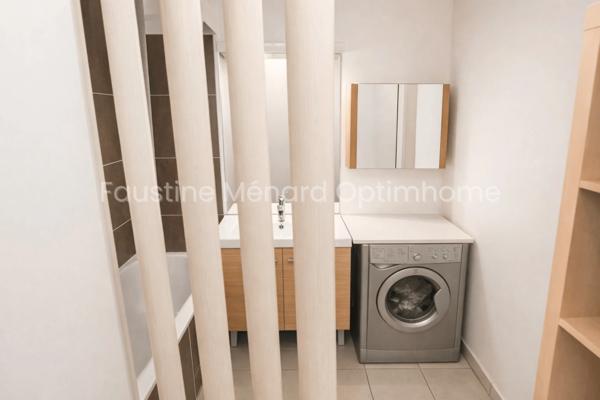 Appartement 2 pièces récent, balcon, parking en sous-sol, DPE C