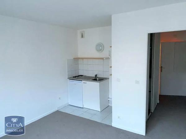Appartement à louer 1 pièce 21.73m² Châtillon (92320)