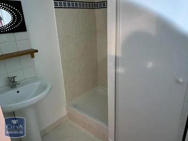 Appartement à louer 1 pièce 21.73m² Châtillon (92320)