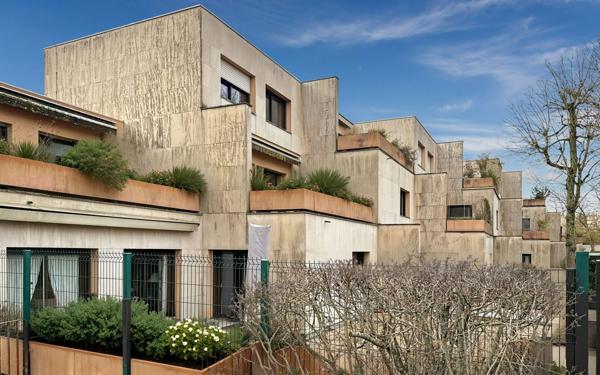 Appartement à vendre    3 pièces • 61 m2 Rambouillet