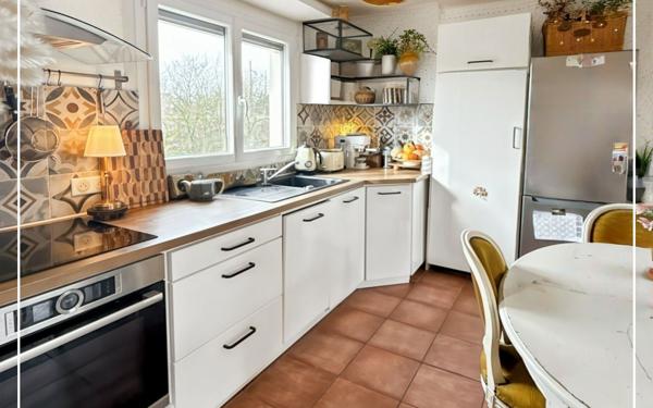 Appartement à vendre    3 pièces • 61 m2 Rambouillet