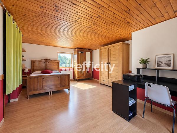 Maison
         4 pièces
        - 115 m² 269 000 € *